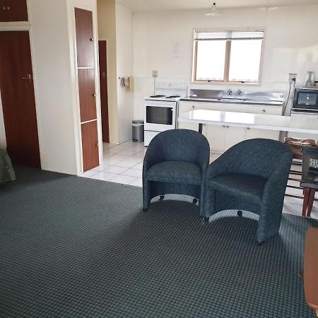 Castletown Motel Foxton Bagian luar foto