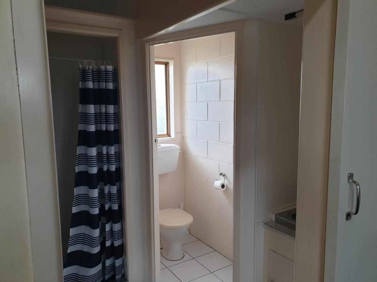 Castletown Motel Foxton Bagian luar foto